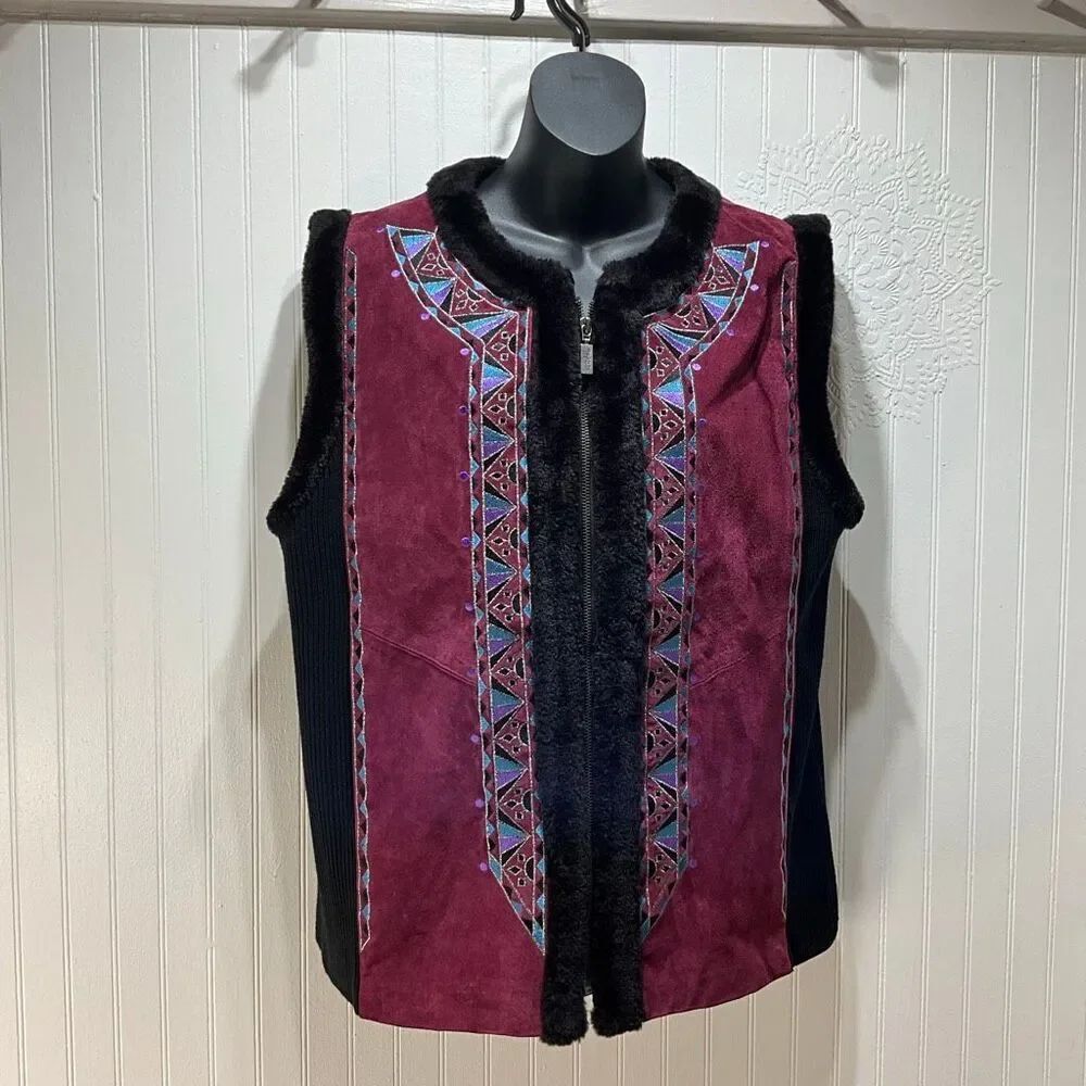 VINTAGE BOB MACKIE Suede Leather Southwestern Embroidered Vest